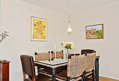 4th image of 901 Hinman Ave APT 5G