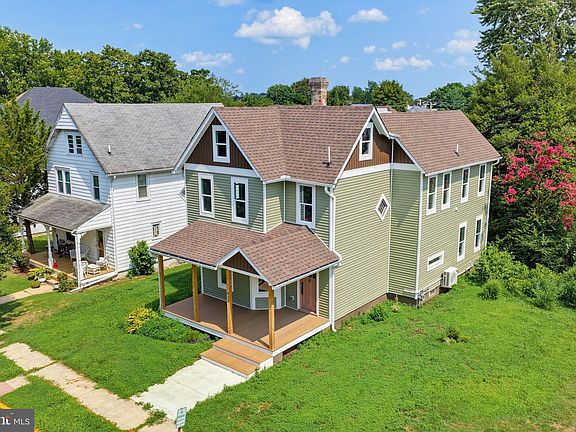 2nd image of 410 West St