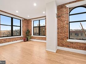 1615 Q St NW