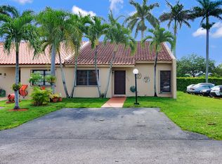 6329 SW 147th Ct, Miami, FL 33193