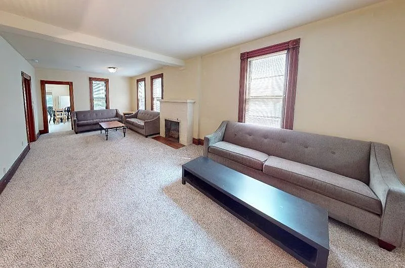 6 bed, 3.0 bath, $6,600 — Photo 3