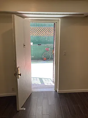 Rented by Urban Pads | media 16