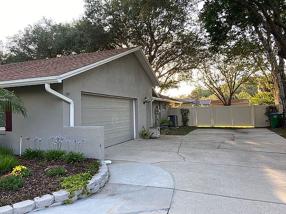 Driveway /garage area