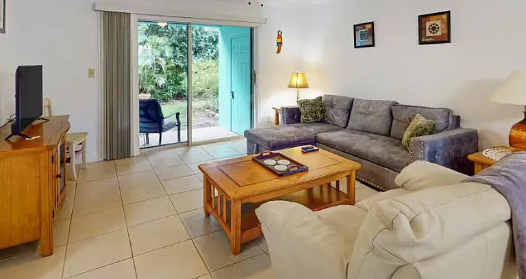 509 Hibiscus Ave #5 — Photo 1