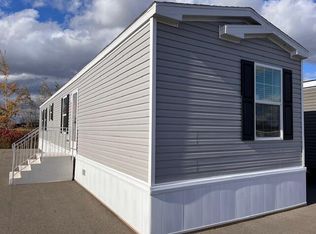 2636 Kennebec Road, Newburgh, ME 04444