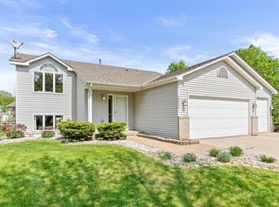 18896 Embers Ave, Farmington, MN 55024