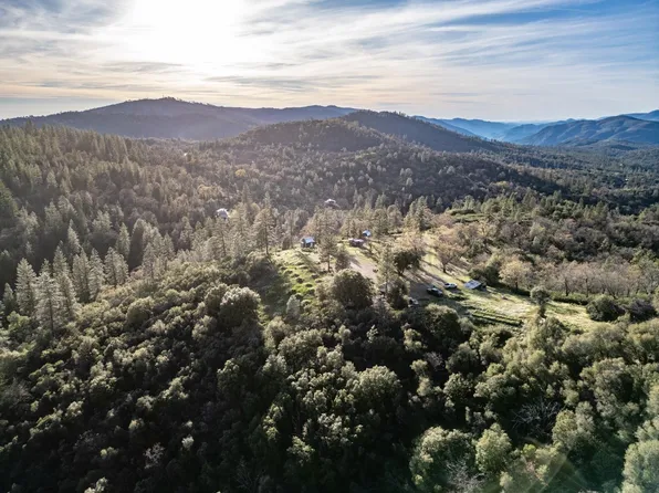 5314 Wilderness View Dr, Mariposa, CA 95338
