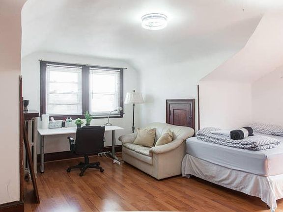 4th image of 8612 94th St Floor 1