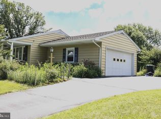 2328 Wilkes Rd, Lancaster, PA 17601