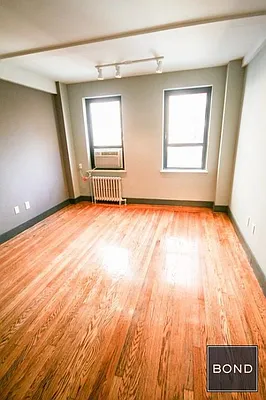 Rented by Bond New York | media 9