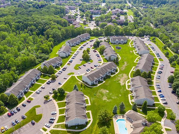 2nd image of 2049 Arbor Cir W #108