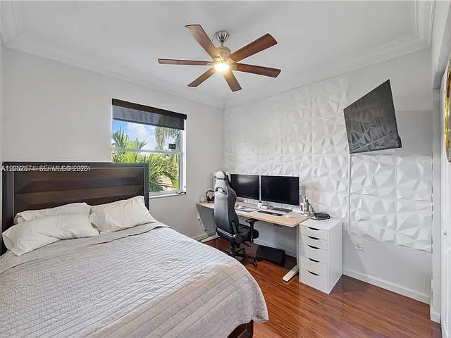 4960 SW 136th Ave — Photo 13