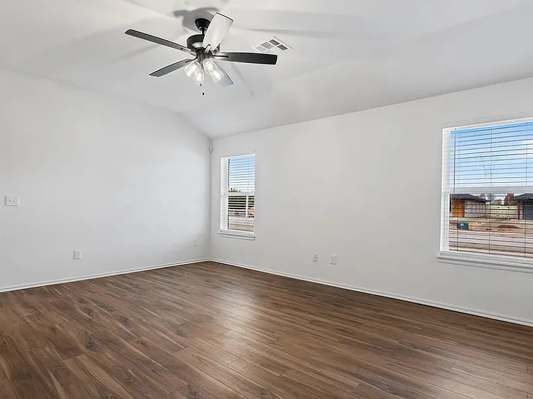420 N Canyon Ter — Photo 12