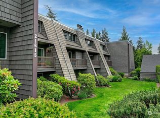 21617 80th Ave W APT 210, Edmonds, WA 98026