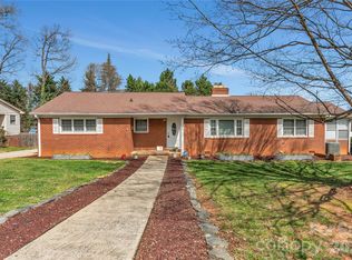 100 Ruby Ln, Gastonia, NC 28054