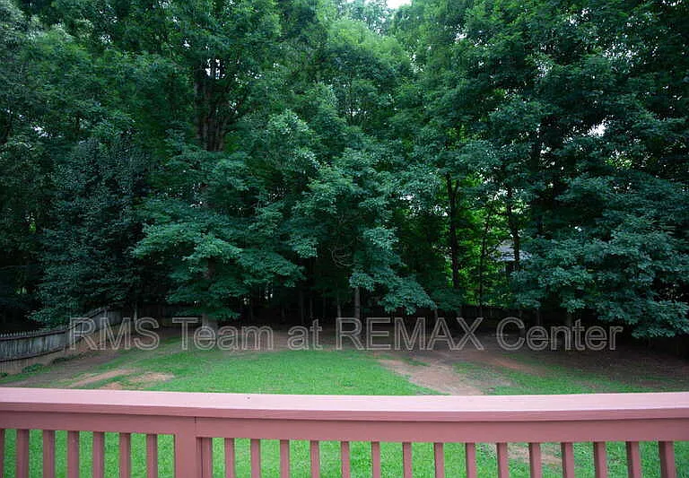 773 Huntington Way NW — Photo 46