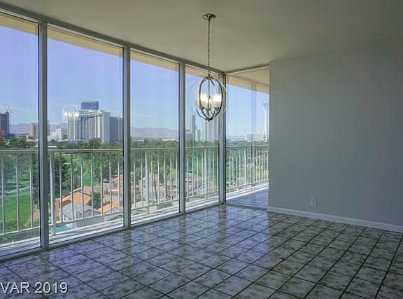 5th image of 3111 Bel Air Dr Unit 9C