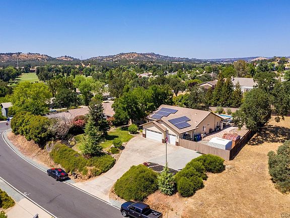 2nd image of 2385 Meadowood Dr #207