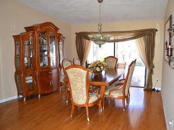 4th image of 2878 Deer Hound Way