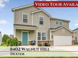 8402 Walnut Hl, Dexter, MI 48130