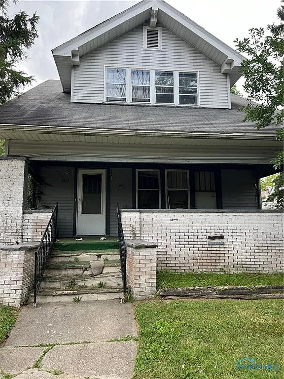 2813 Chestnut St photo 1