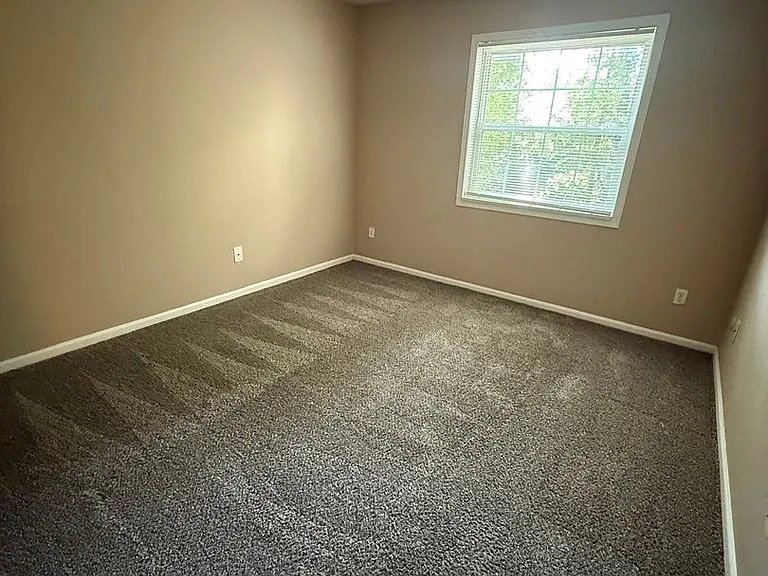 Foxfire West Apartments — Photo 71