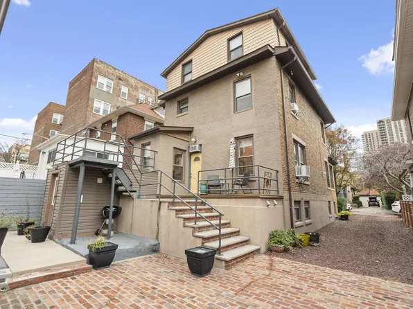 25 75th Street image 33 of 37