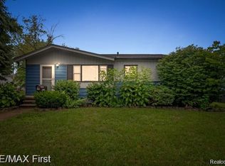 32154 Melton St, Westland, MI