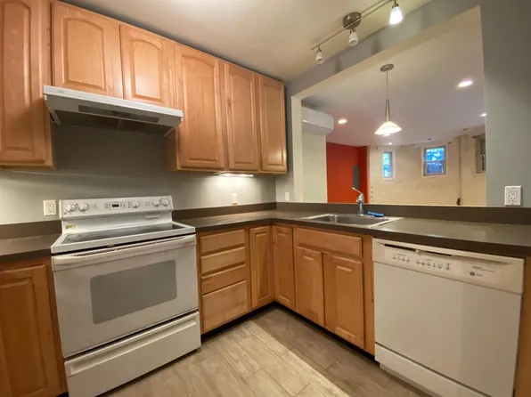 1305 Fairmont St NW #B, Washington, DC 20009