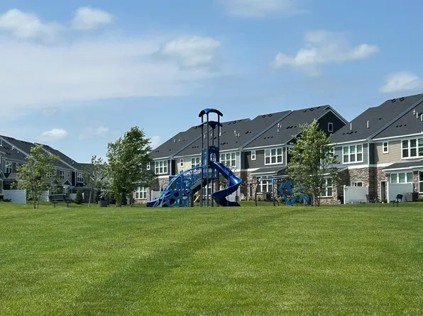 17978 Genoa Dr, Lakeville, MN 55044