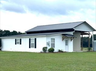 1415 Old River Rd, Jesup, GA 31545