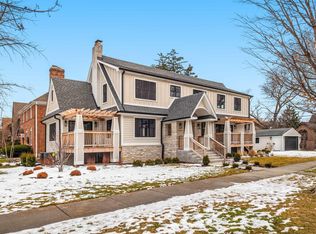 203 Elmore St, Park Ridge, IL 60068