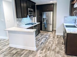 8771 Campo Rd, La Mesa, CA 91941