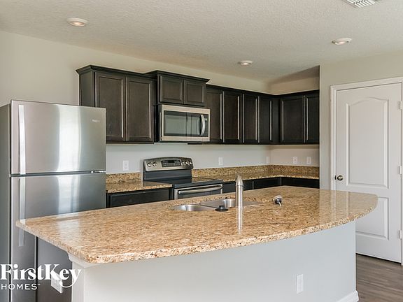 4th image of 2482 Caspian Dr