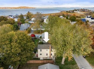 66 Islington Ave, Portsmouth, RI 02871