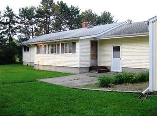 12500 Reed Rd, Grafton, OH 44044