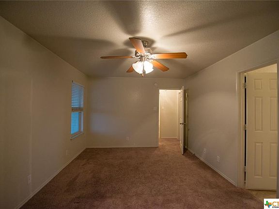 3rd image of 3801 Bolivar Dr