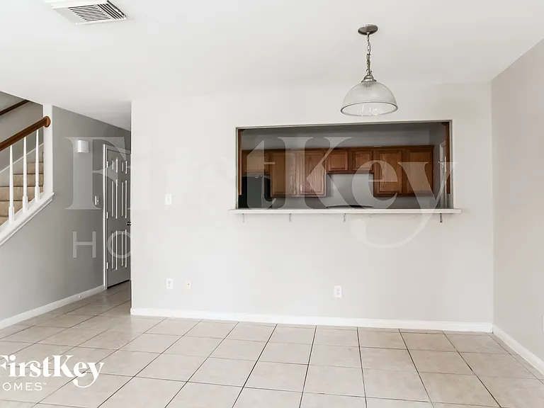 2935 La Estancia Ln — Photo 4