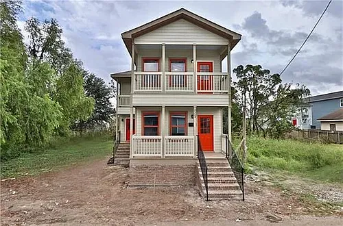 2318 Seminole Pl Photo 1