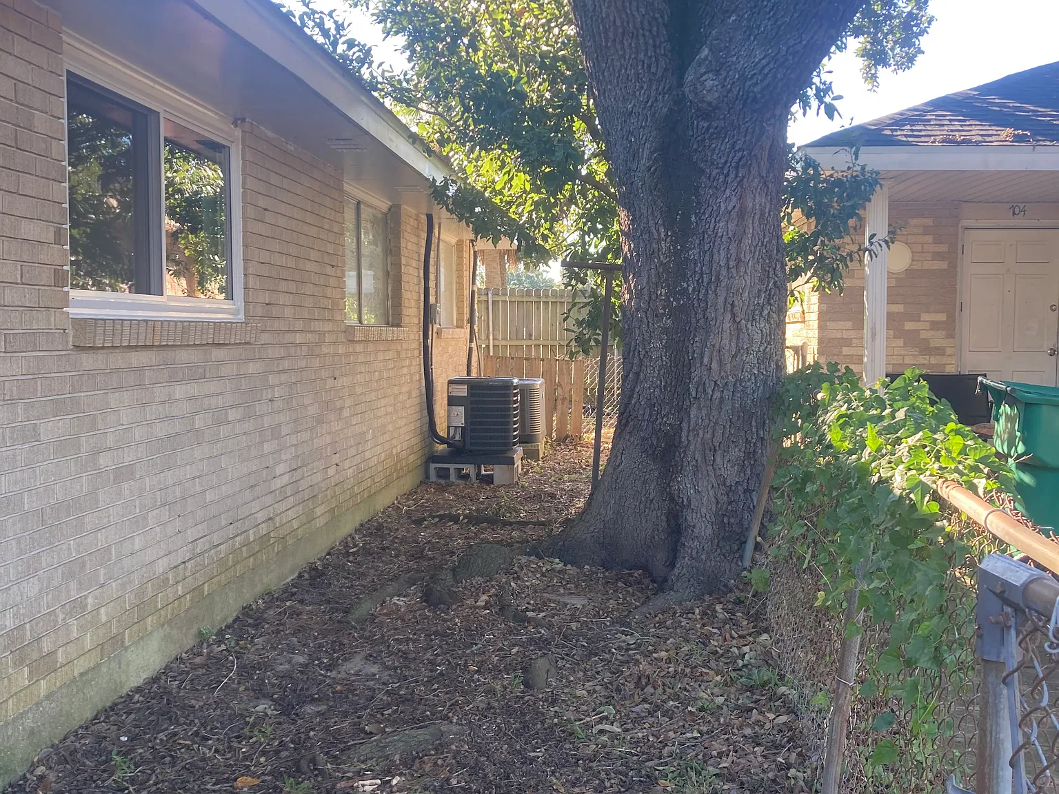 2 bed, 720 sqft, $1,500 — Photo 2