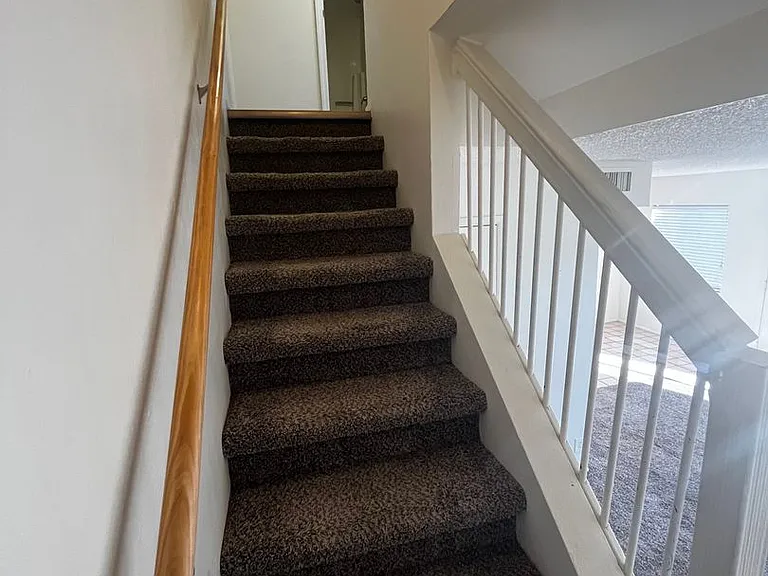 286 W Palomino Dr #31 — Photo 6