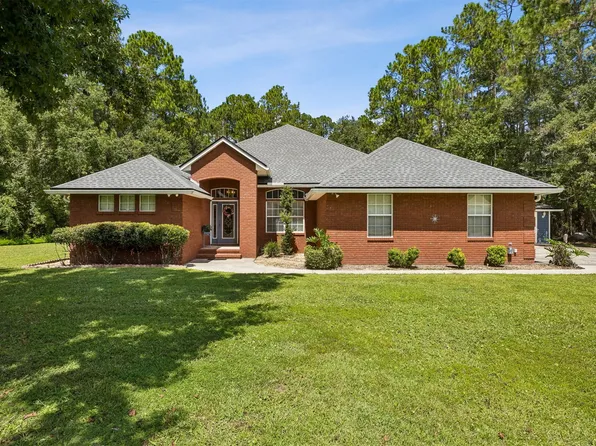 54329 Spring Lake Dr, Callahan, FL 32011