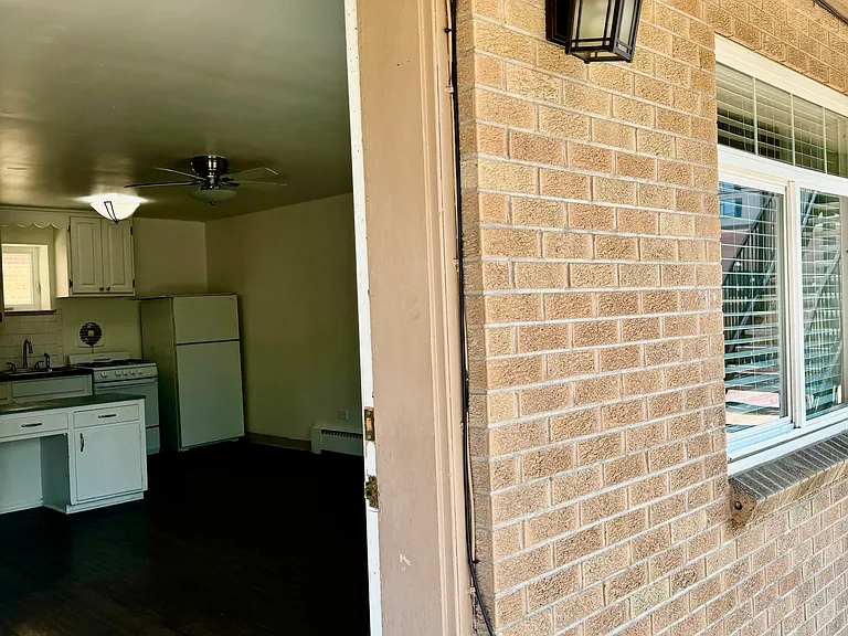 2456 S York St #2 — Photo 9
