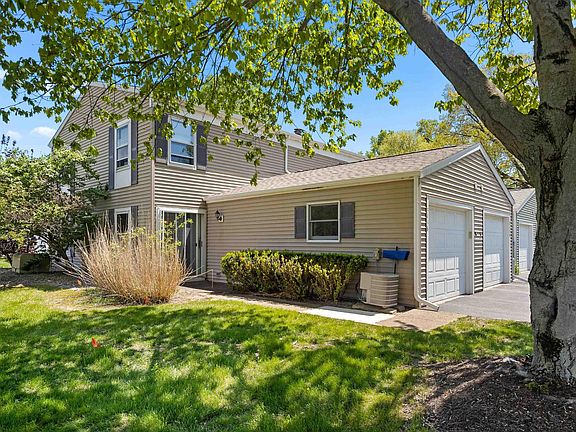 4th image of 3438 N Sandia Dr #134
