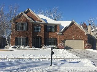 3948 Bluejay Ln, Naperville, IL 60564