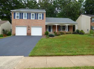 7033 Flax St, Springfield, VA 22152