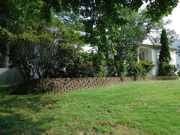 2nd image of 246 Crest Dr