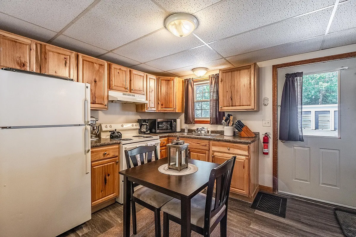 Summerhaven Apartments — Photo 2