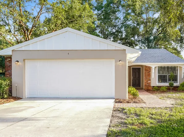 4 Orange Blossom Dr, Eustis, FL 32726