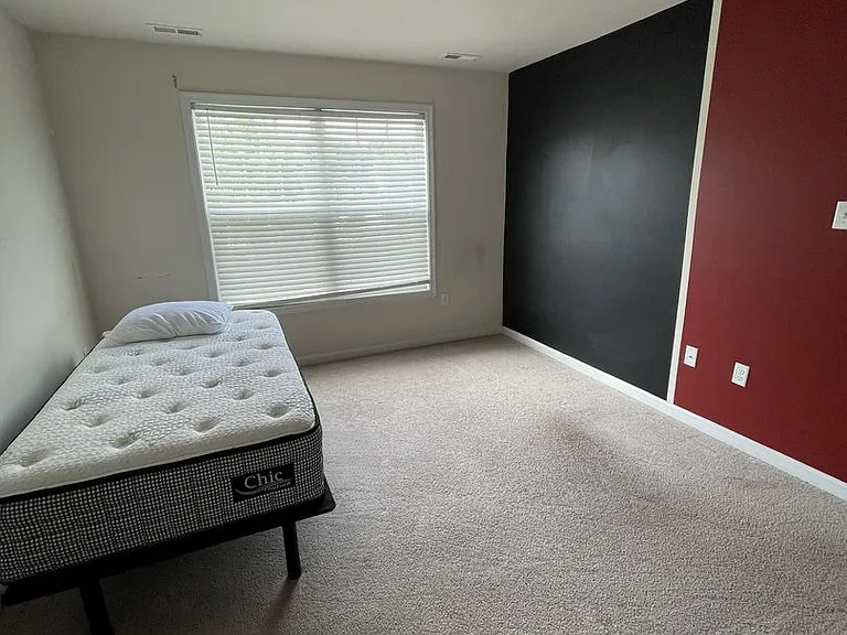 2913 Seven Kings Ct — Photo 32